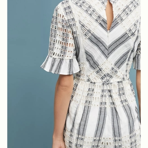 ANTHROPOLOGIE ett:twa striped eyelet romper 2 small - Picture 3 of 16